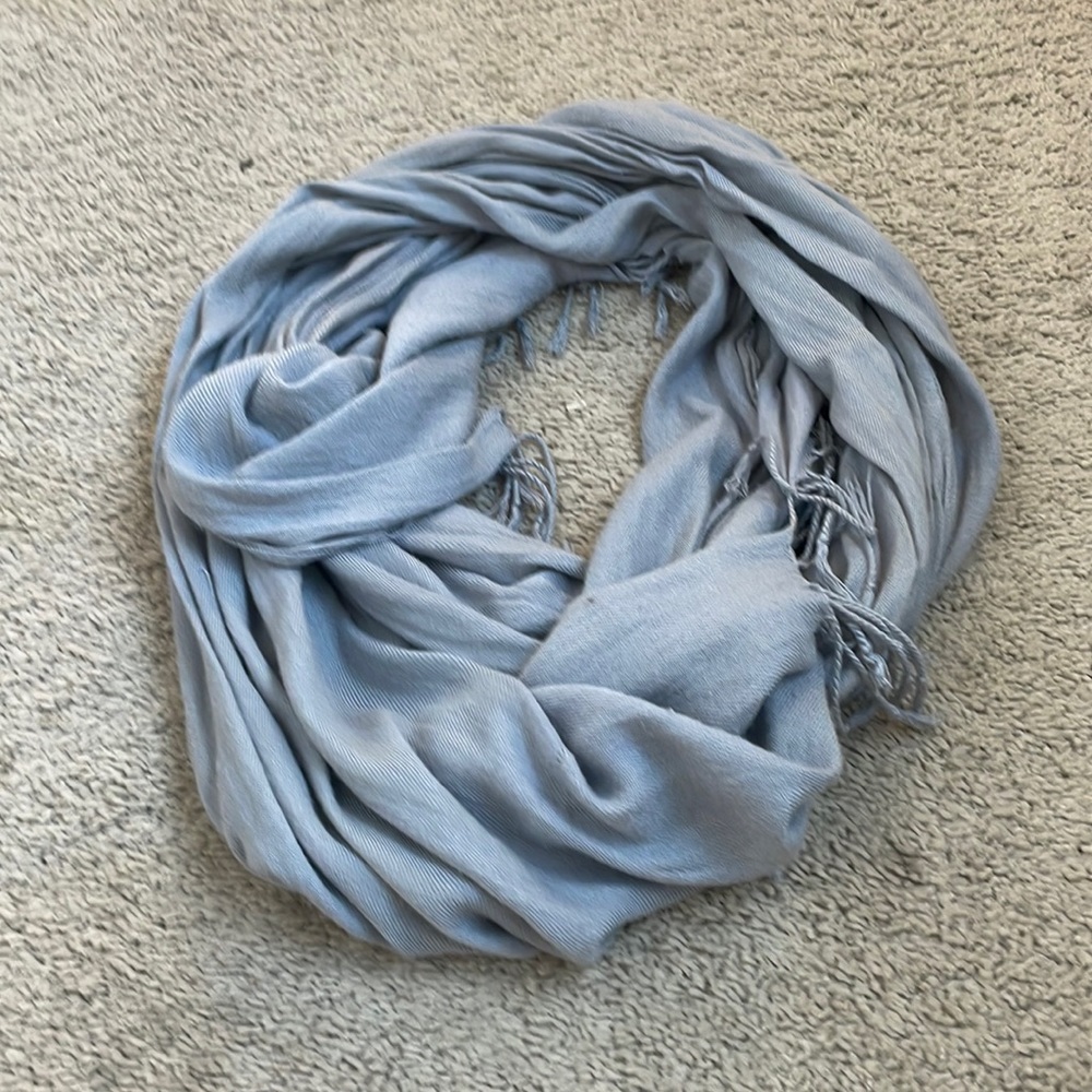 Grey scarf